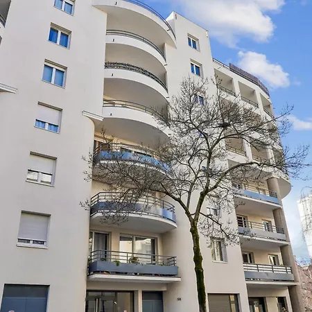 Superbe 8eme Terrasse Parking Prive Apartmán Lyon